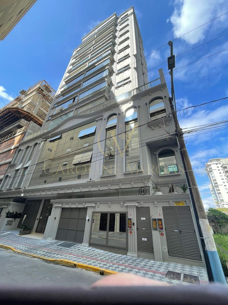 Apartamento para Locação Anual em Itapema