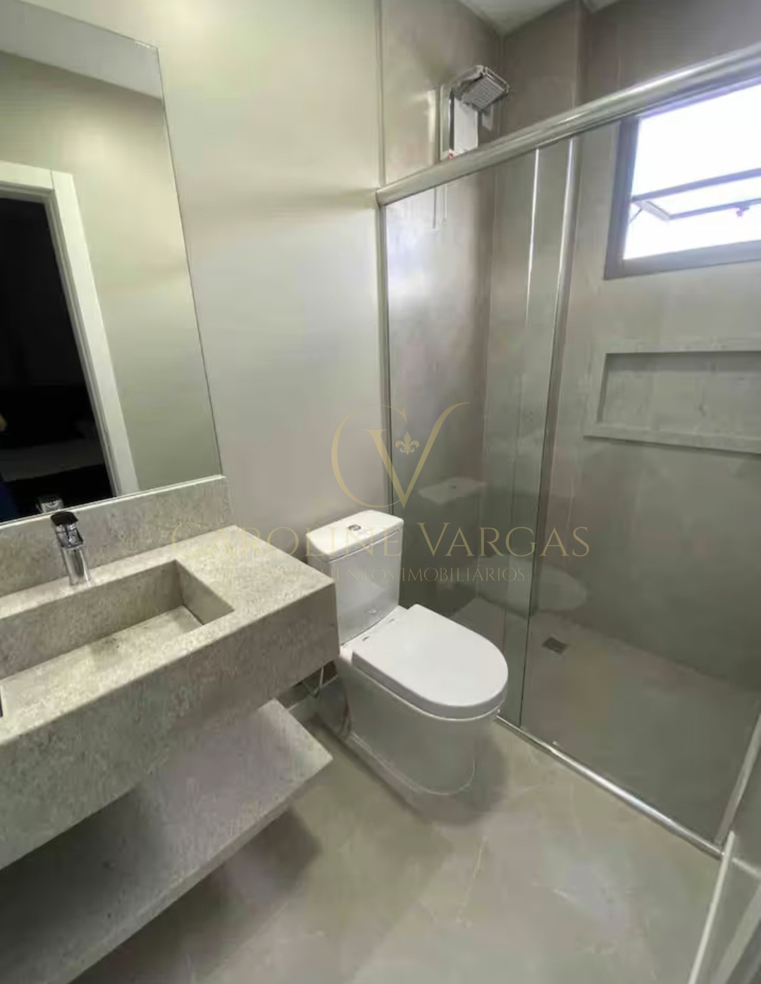 Apartamento para Locação Anual em Itapema