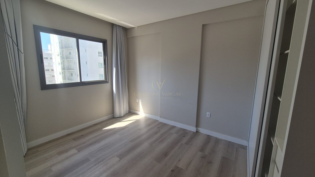 Apartamento para Locação Anual no bairro MEIA PRAIA  em Itapema