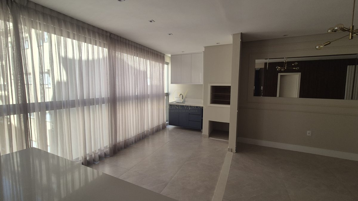Apartamento para Locação Anual no bairro MEIA PRAIA  em Itapema