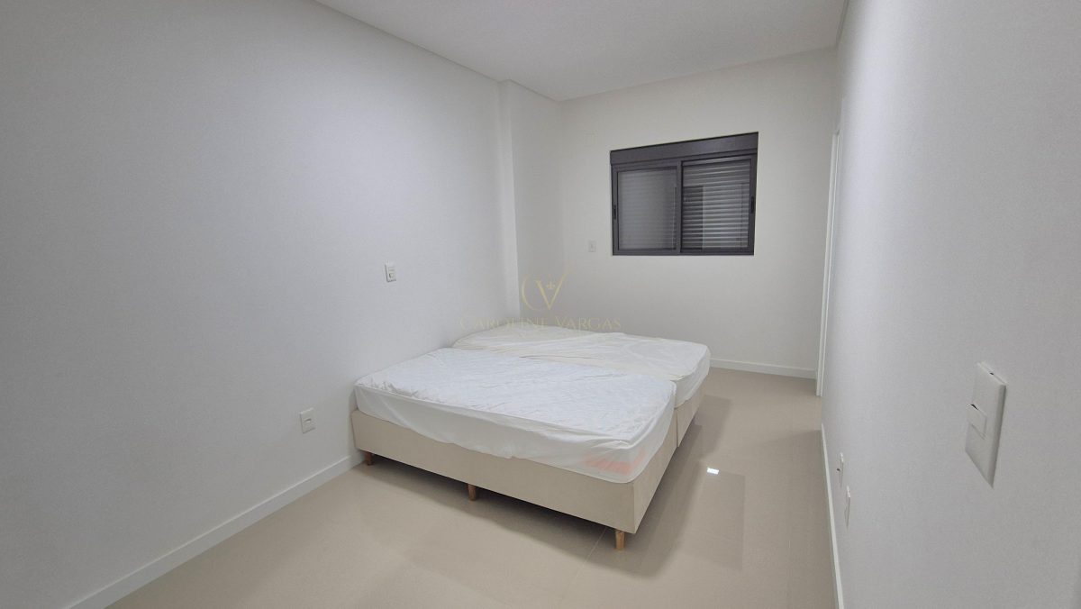 Apartamento 3 suítes para Locação Anual em Itapema