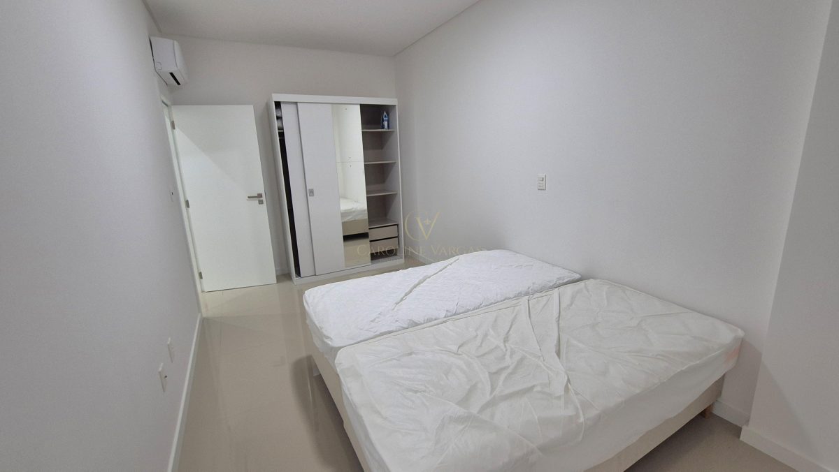 Apartamento 3 suítes para Locação Anual em Itapema