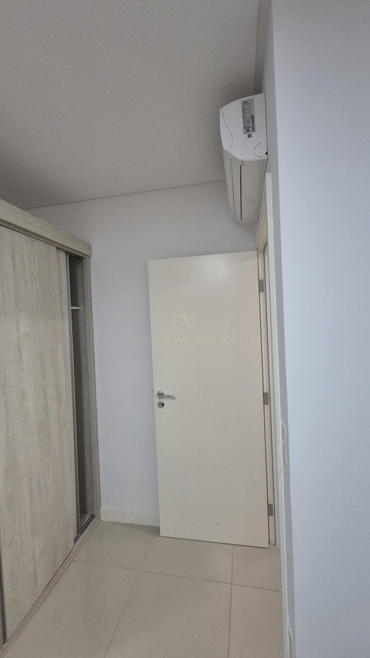 Apartamento para Locação Anual em Itapema