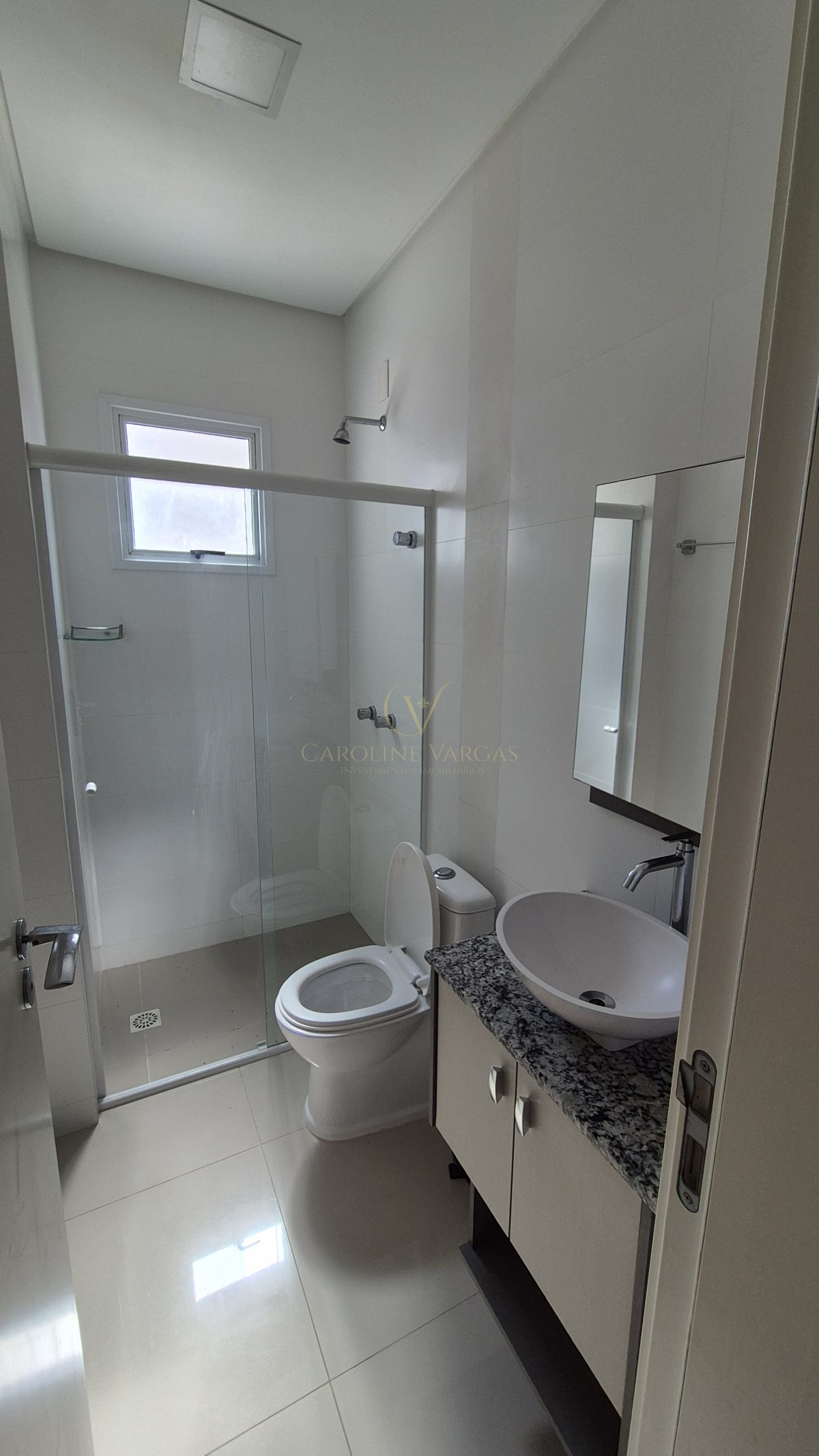 Apartamento para Locação Anual em Itapema